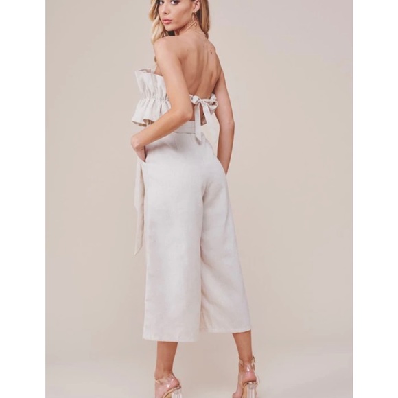 SOLD 💕NEW Saints + Secrets Strapless Linen Ruffle Cropped Jumpsuit - Picture 3 of 16